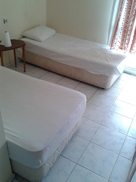 Deniz Pansiyon Fethiye Extérieur photo