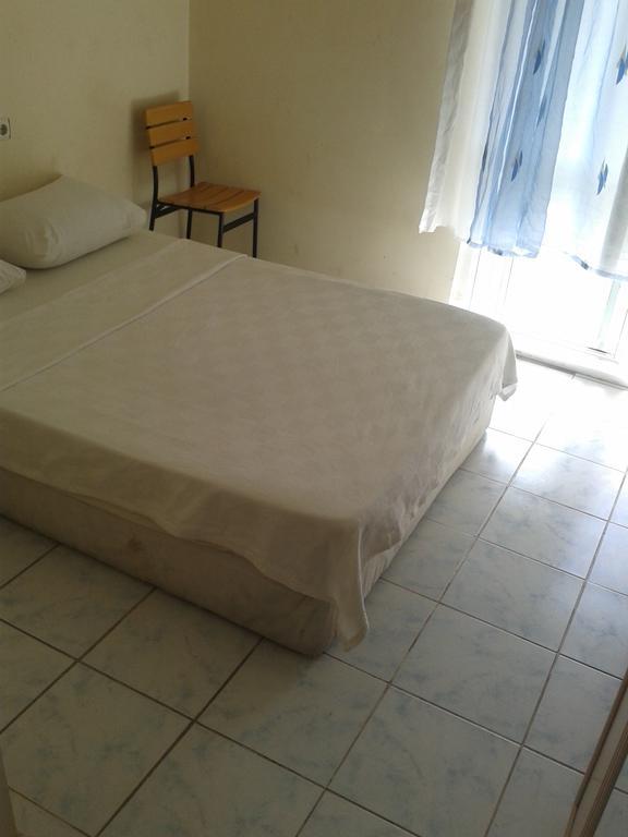 Deniz Pansiyon Fethiye Extérieur photo